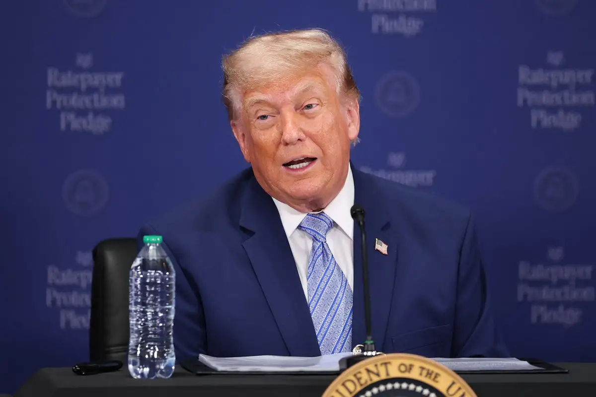 Trump Pledges Lower Utility Bills Amidst Data Center Surge