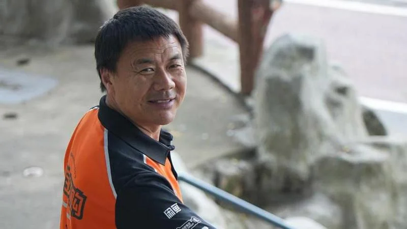 Food Delivery Rider Wins China’s Top Literary Prize