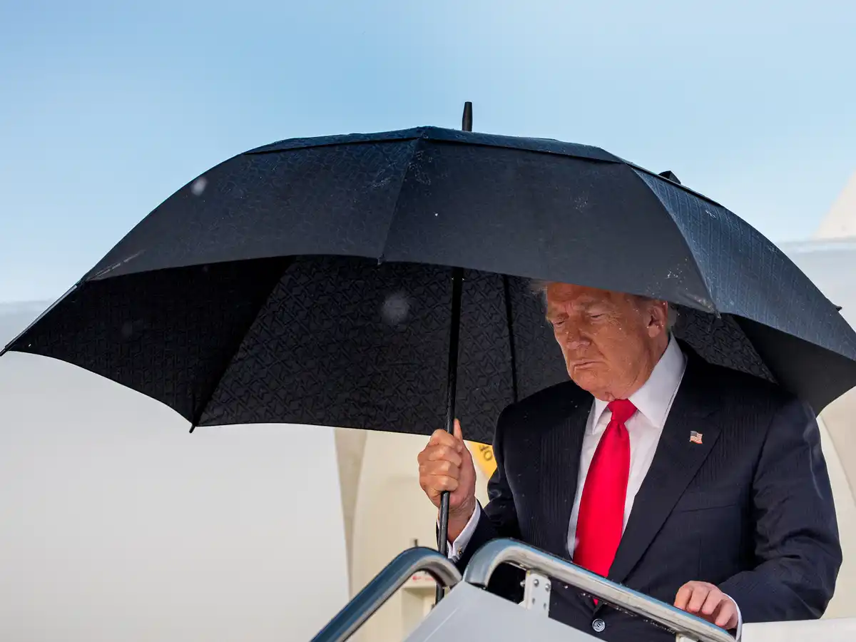 Trump, Zelenskyy, Netanyahu to Meet at Graham Funeral Amid TPS Crackdown