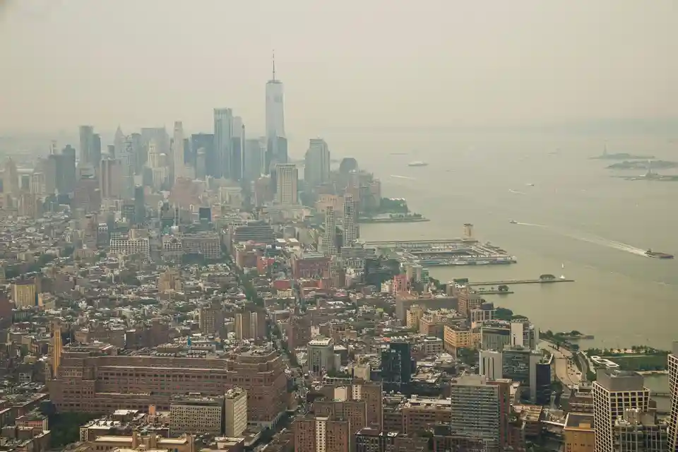 NYC Air Quality Alert: Breathing Smoke Equals 10 Cigarettes