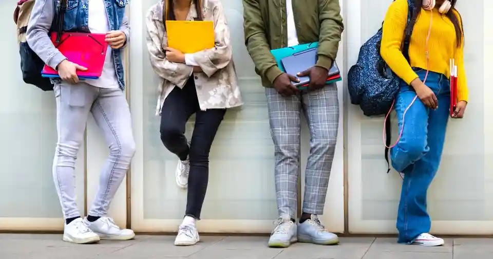 Back-to-school costs surge 8% as US families face £3,000+ bill