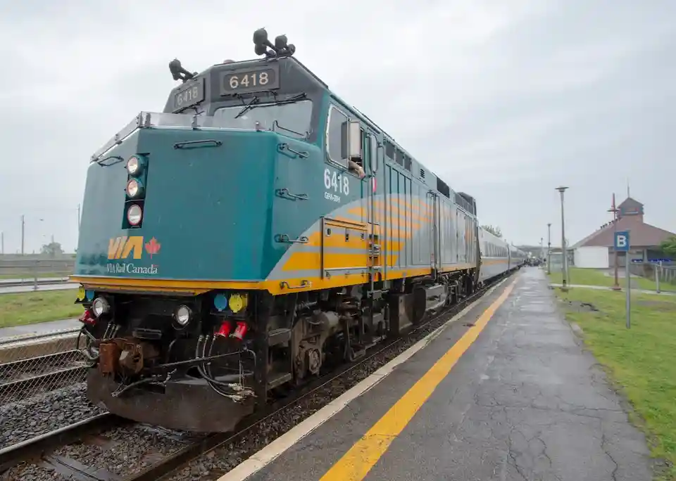 Canada Invests $1.9 Billion in New Via Rail Trains and Plant