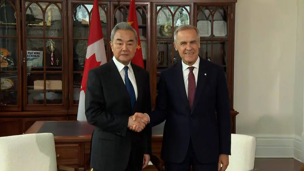 Canadians Now Favor China Over U.S., Poll Shows